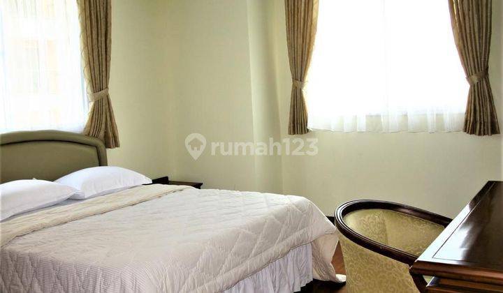 Apartemen Green View 3 Kamar Tidur Bagus Furnished 2