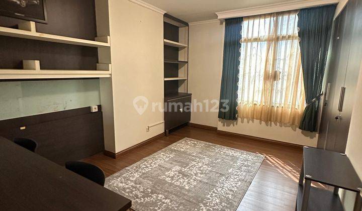 Apartemen Kusuma Chandra 3 Kamar Tidur Bagus Semi Furnished 1