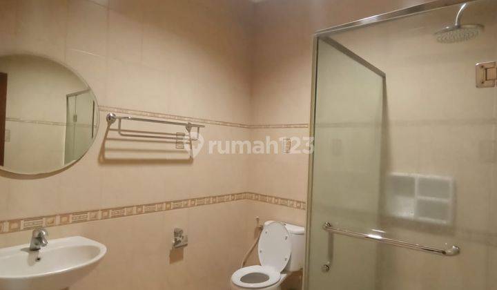 Rumah Bagus Furnished di Jalan Perum Mutiara Papandayan, Semarang 2