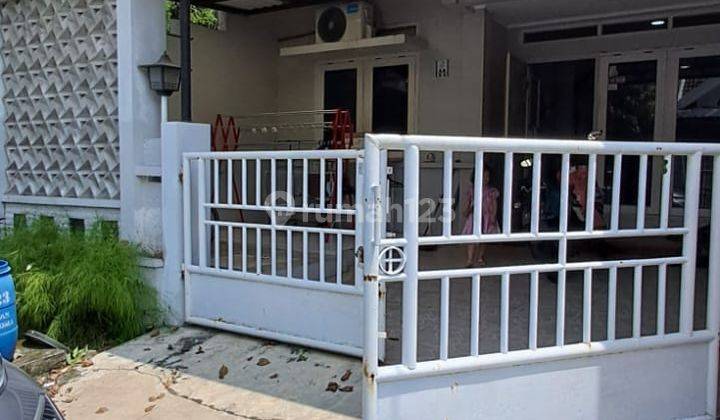 Rumah Bagus Dijual di Jalan Graha Padma Taman Magnolia, Semarang 2