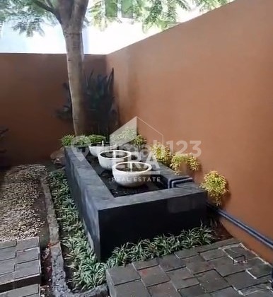 For Sale House in Royal Family Semarang 1