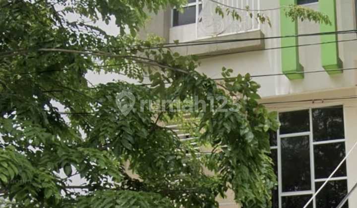 Ruko Bagus 191.82 m2 SHM, Solo, Jalan Hasanudin Ruko Bagus 191.82 m2 SHM, Solo, Jalan Hasanudin