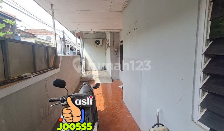 Rumah Bagus Unfurnished SHM Tambakaji, Semarang 2