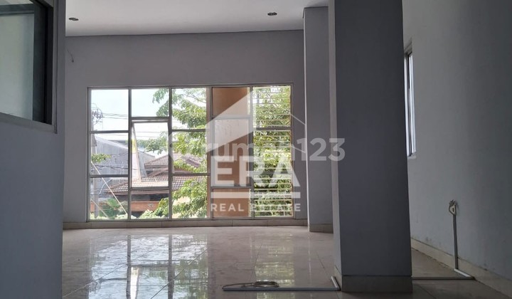 For Sale: Shop House in Hasanudin, Solo 2