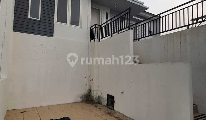 Siap Huni, Rumah, SHM, Bebas Banjir, Disewa Rp 22Jt/Tahun 2