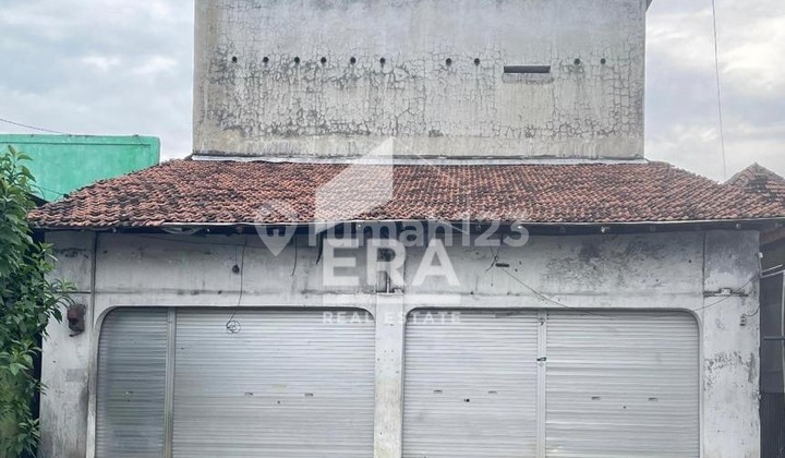 Shop House for Sale in Ngawi 1