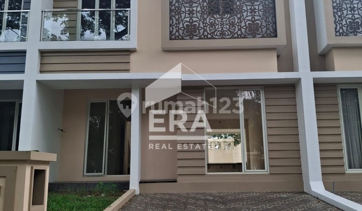 For Sale House in Royal Family Semarang 1