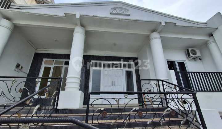 Good Rented House Unfurnished Candisari, Semarang 1