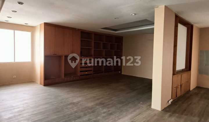 Muarakarang, Main Street, Clean and Tidy, Ready to Occupy, Office or Business. 2