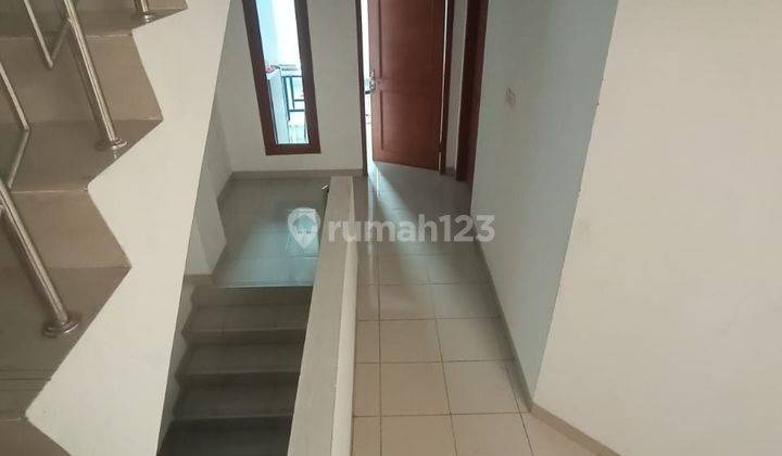 Ruko gandeng 4lantai pusat niaga 5