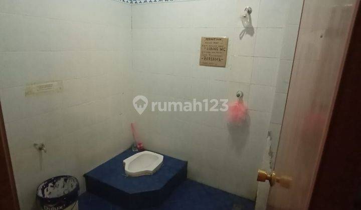 Ruko gandeng 4lantai pusat niaga 8