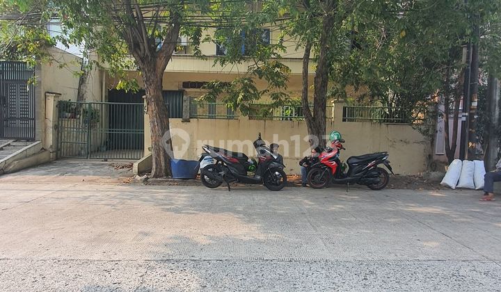 Jl.utama muarakarang 2lantai