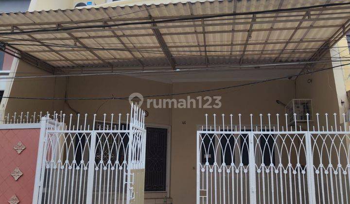 2½lantai semi furnis  hunian  muarakarang  1