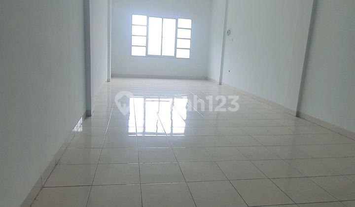 3-Storey Commercial Ruko Ready for Business 2