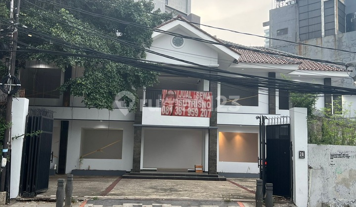 Commercial Main Road House, Menteng, Central Jakarta