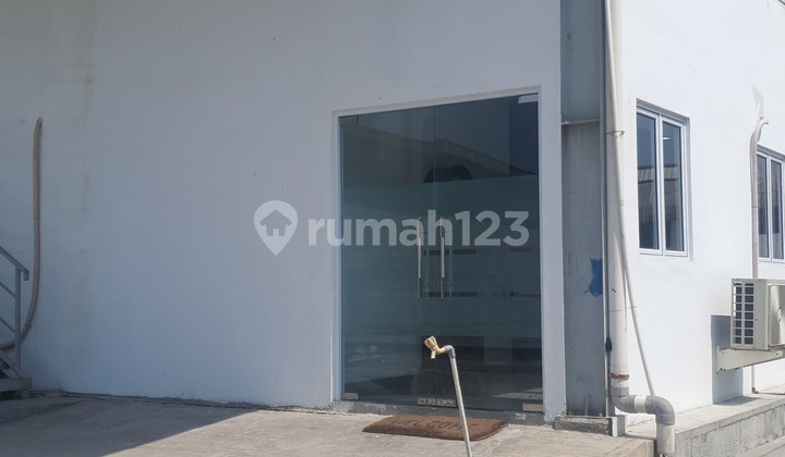 Warehouse 2 Container Access West Jakarta