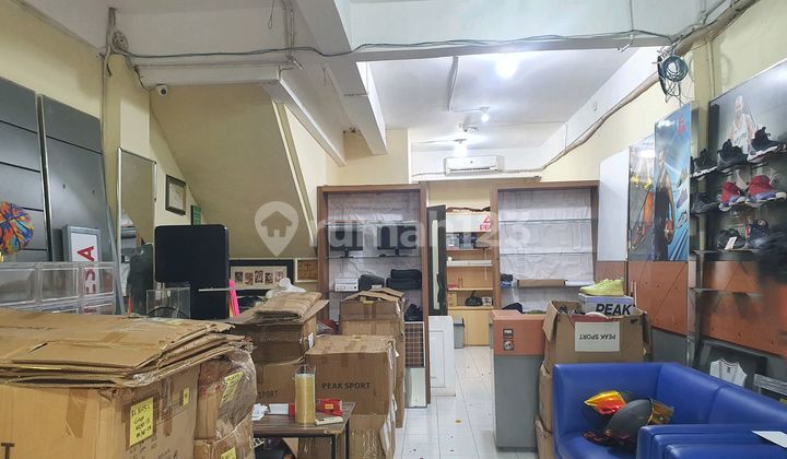 Bandengan Shop House, North Jakarta, Inside the Complex, Main Street Facing East