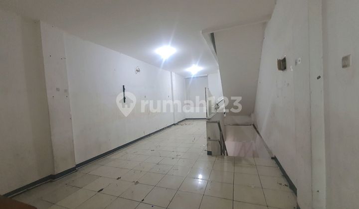Ruko Komersial Dalam Komplek bisa Kontainer Jakarta Utara