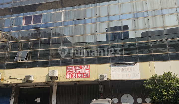 Commercial Container Access at Harmonimas Pluit 1