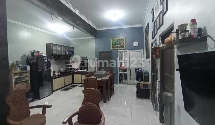 Dijual Rumah 2 Lantai Plamo Garden Full Renovasi Dekat Kepri Mall