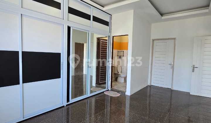 FOR SALE Beautiful 2-Story Celebrity Puri House Fully Renovated Near Airport