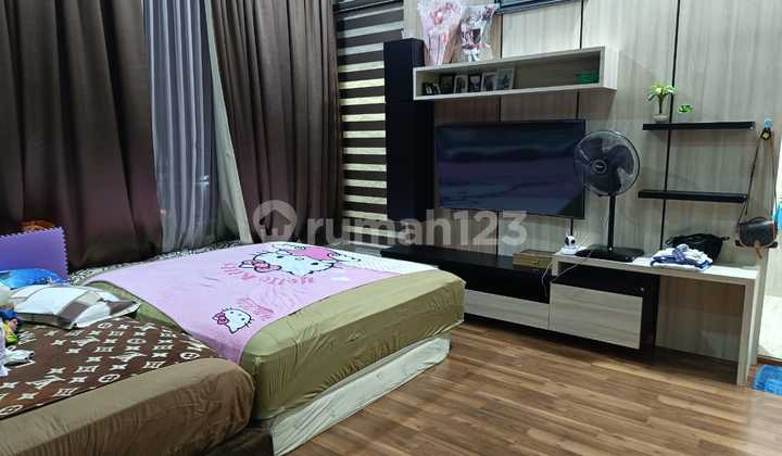 Dijual Rumah Cantik 3 Lantai  Daerah Pasir Putih Dekat Sekolah Mondial Batam Centre 2