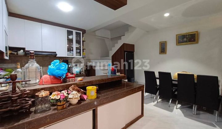 For Sale Beautiful 2-Story Bella Vista House Fully Renovated Near Anggrek Mas 1 Batam Centre 2