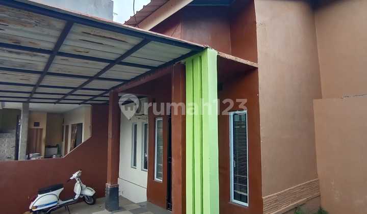 House For Sale Quick Need Funds, Alam Raya 1 Fully Renovated in Front of Botania Mall 2 Batam Center 2