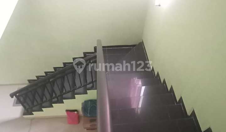 Rumah Dijual Bellavista Residence 2.5 Lantai Dekat Anggrek Mas Batam Center 2