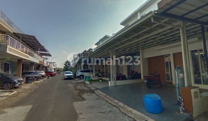 Rumah Disewa 2,5 Lantai Beverly Green Furnished Dekat Mega Mall Batam Centre 2