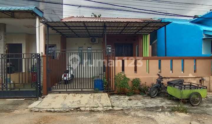 Rumah Dijual Cepat Butuh Dana, Alam Raya 1 Full Renovasi Depan Mall Botania 2 Batam Center