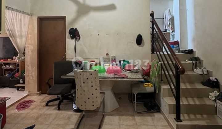 Rumah Dijual Murah 2 Lantai Anggrek Sari Depan Pasar Mitra Raya 
