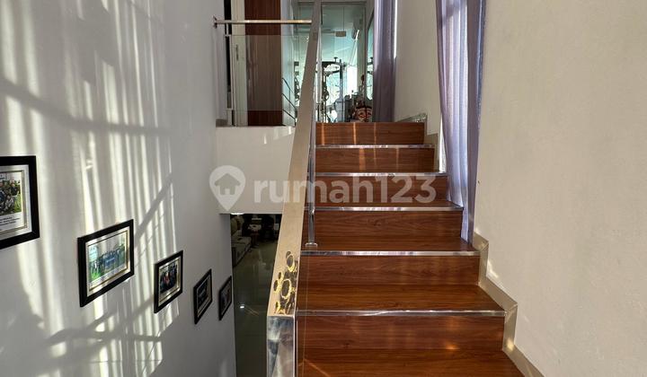 BELI RUMAH FREE IPHONE PROMAX & CINCIN BERLIAN Djual Rumah Elite 2 Lantai Posisi Hook Taman Golf Residance 3 Suka Jadi Dengan Kolam Renang Batam Centre  2