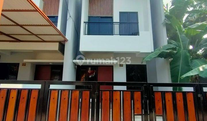 Dijual Rumah Siap Huni, Dalam Komplek, Dekat Tol Joor Kota Bekasi 2