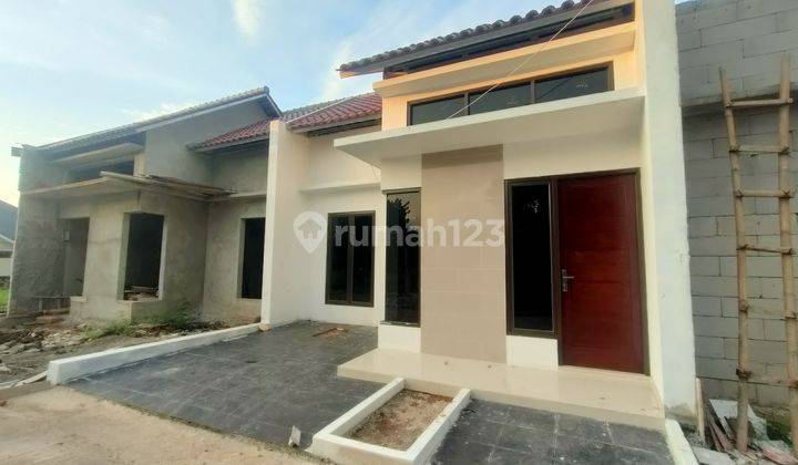 Rumah idaman pasutri karena lokasi dekat dari akses tol dan stasiun LRT di kota bekasi 1