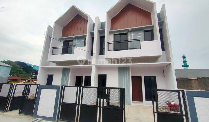 Dijual Rumah 2 Lantai, Surat Shm, Siap Huni, Lokasi 10 Menit Ke Tol Jorr , Kota Bekasi. 2