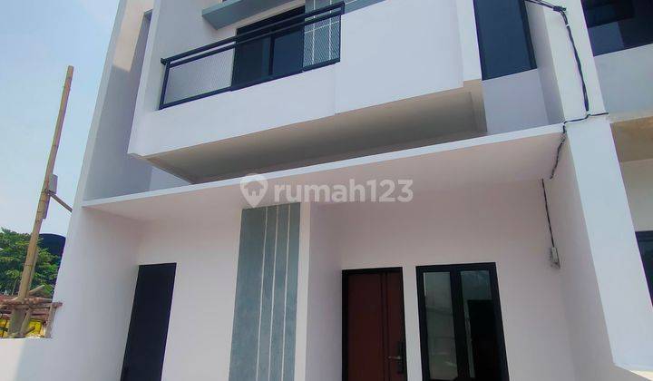 Dijual Rumah 2 Lantai, Surat Shm, Dekat Tol Jorr , Kota Bekasi 2