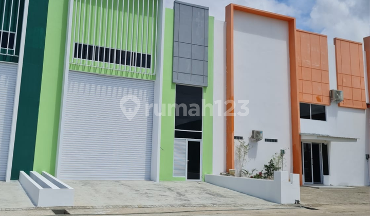 Pergudangan Parangloe Makassar  1