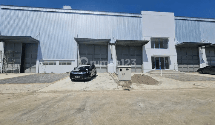 Gudang Dijual di Makassar Titanium Smart Warehouse Siap Pakai 1