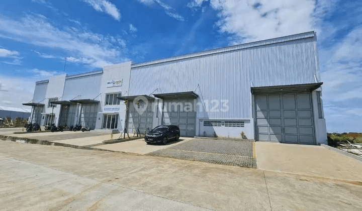 Gudang Titanium Smart Warehouse Kawasan Pergudangan Strategis  2