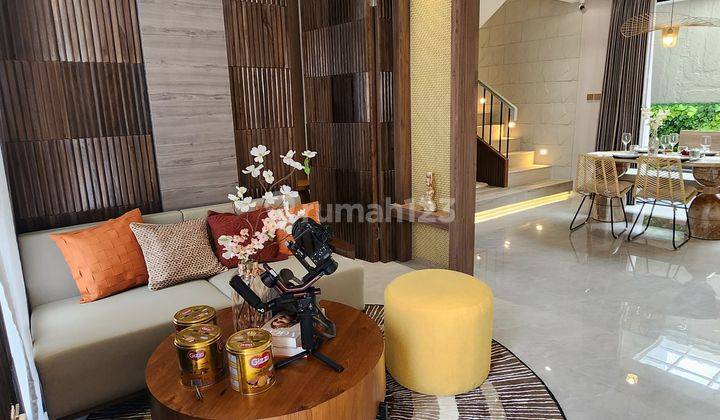 Perdana Rumah 3lantai 4KT mahakam MTS JGC jakarta garden city 2