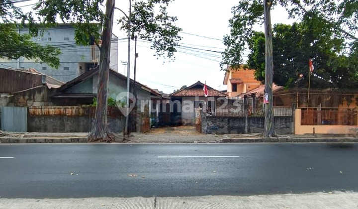 Strategic land facing a wide main road 1128m, Tangerang Banten. Strategic land facing a wide main road 1128m, Tangerang Banten.