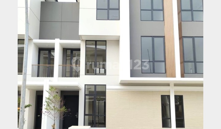 House 8x14 112m type 4BR Maninjau Asya Cluster JGC Jakarta Garden City 1