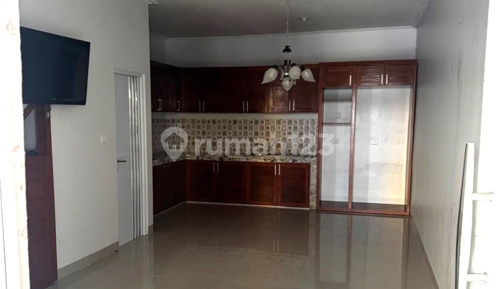 Rumah 2lt luas 56m 2KT Cluster Eropa Sedayu City Kelapa Gading 2