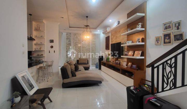 Rumah di cluster volta summarecon gading serpong 1