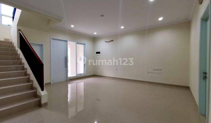 Rumah cluster vivaldi summarecon gading serpong siap huni  2