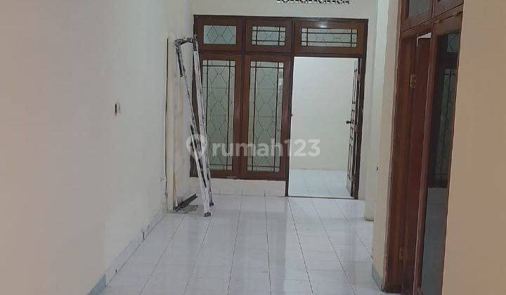 Rumah Tengah Kota Dekat Simpang Lima Hrg Murah 2