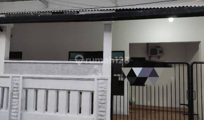 RUMAH BAGUS ADA AC 2 UNIT DI TANAH MAS 1