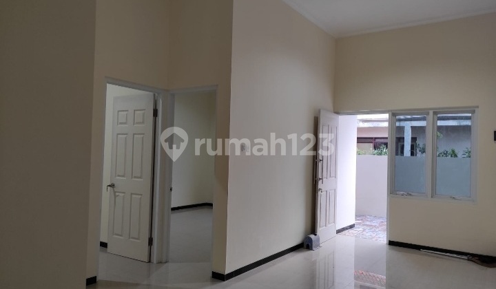 Rumah Bangunan Baru Siap.pakai di Tanah Mas 2
