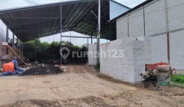 Gudang Bangunan Baru di Kawasan.pergudangan Gatsu 1